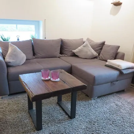 Neu Huus Inge Und Manni