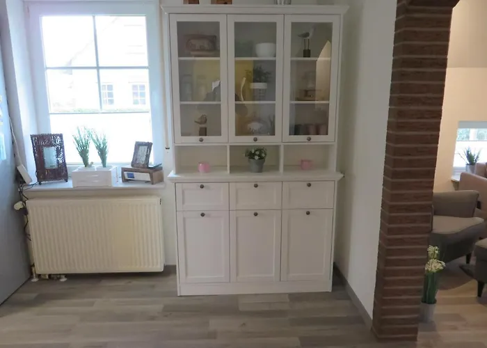 Neu Huus Inge Und Manni *