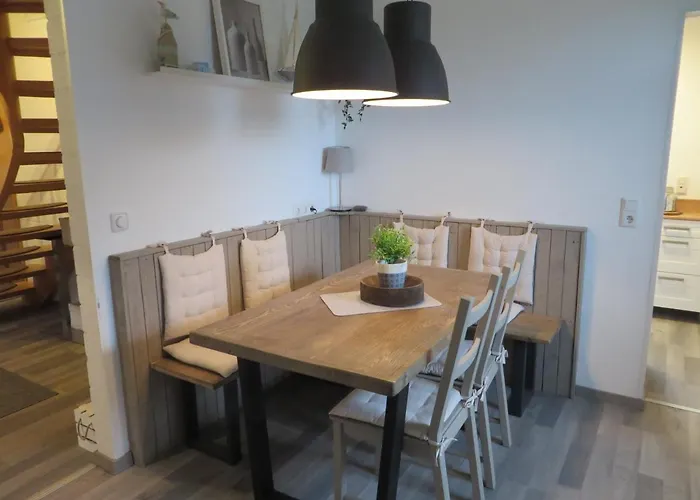 Neu Huus Inge Und Manni *